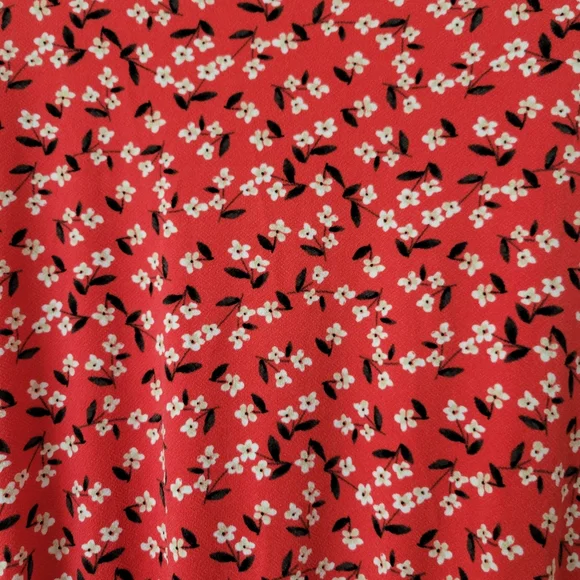 NWT Banana Republic red floral stretch drawstring waist short sleeve dre… - Picture 2 of 5